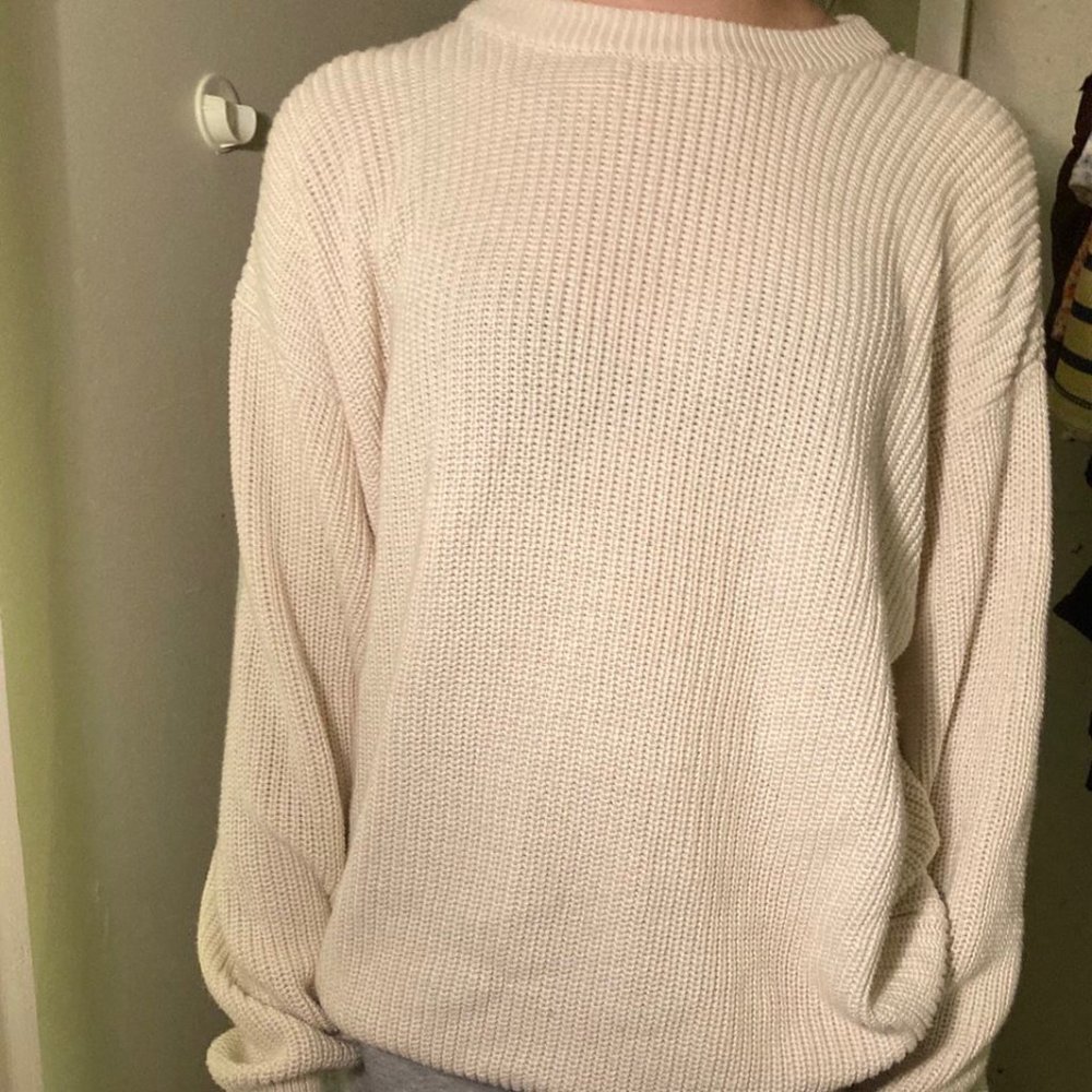 Brandy Melville white sweater!
